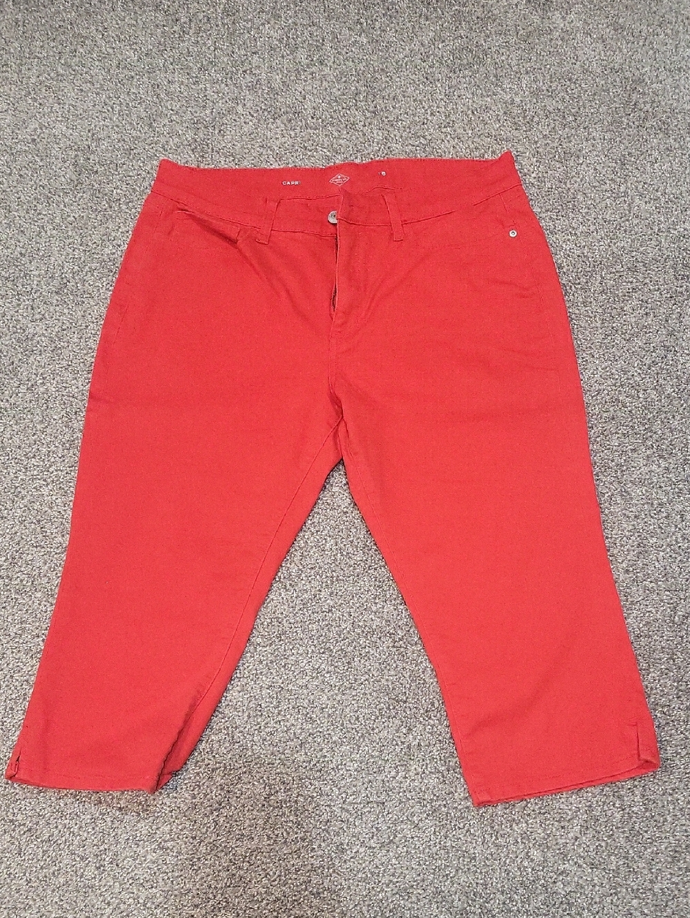 St. John's Bay Red Capri Jeans
